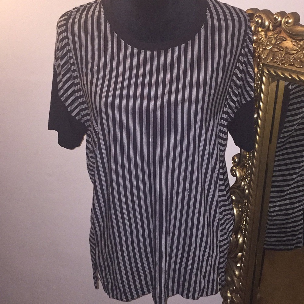 🖤DKNY Shirt🖤